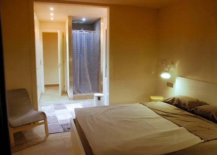 Manuki Mas * فاي يوبريغا